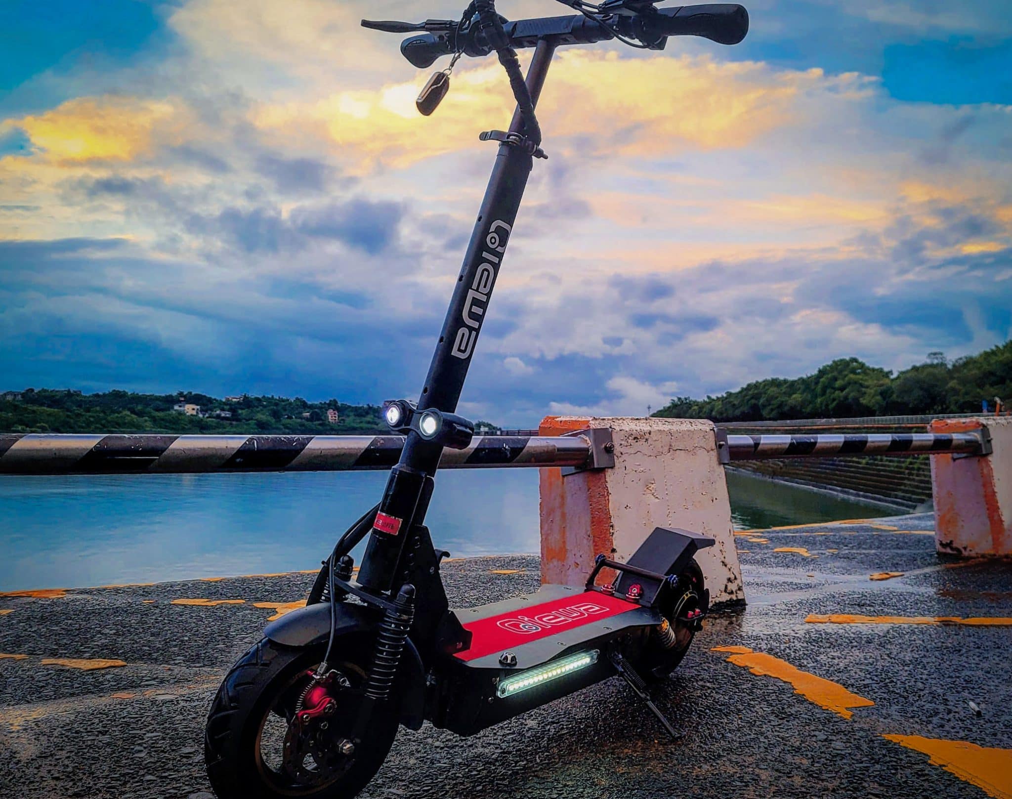 Qiewa Q1 Hummer Electric Scooter Review ERideHero