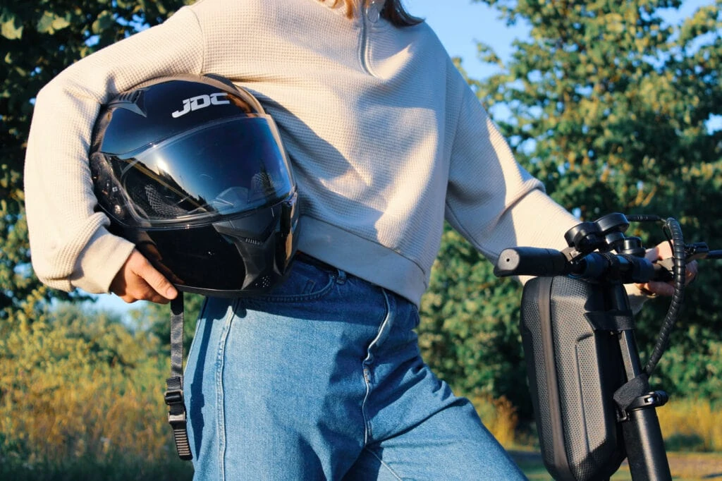 Electric scooter store helmet with lights