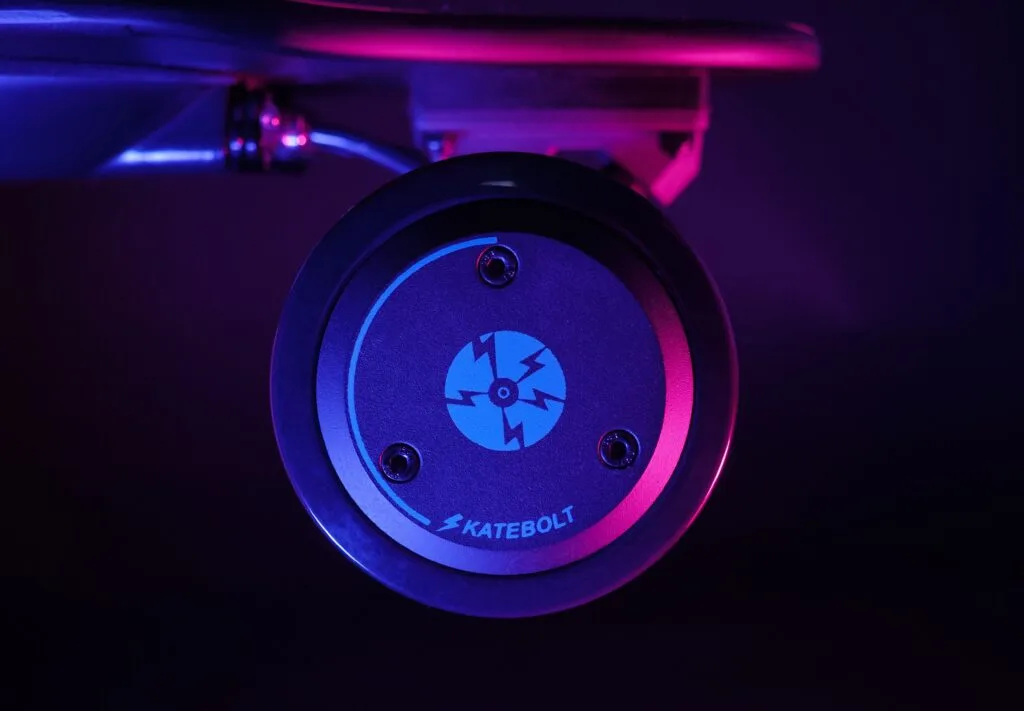 Skatebolt Tornado II Hub Motor Closeup