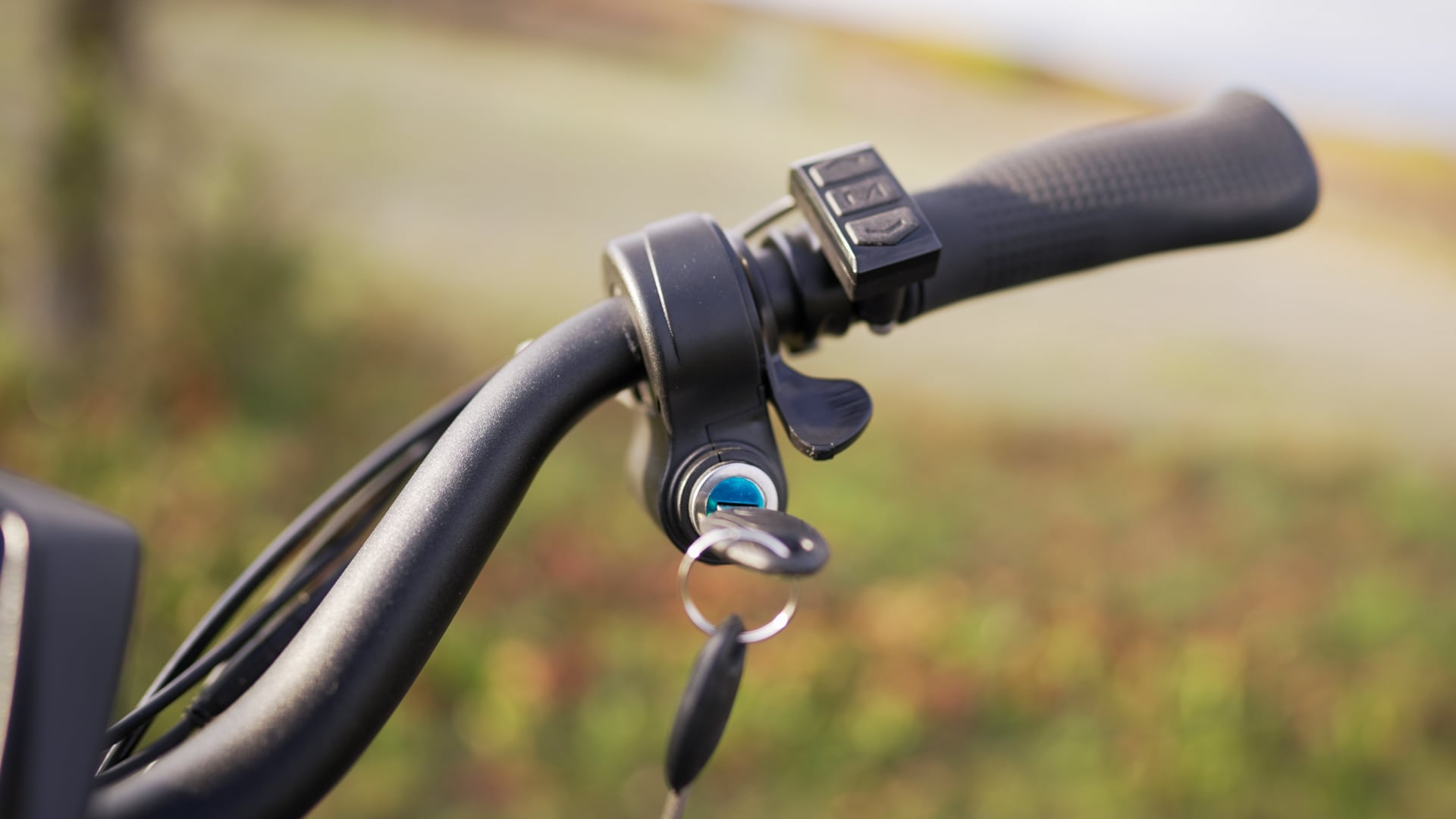 Apollo Phantom Review Almost The Perfect Electric Scooter