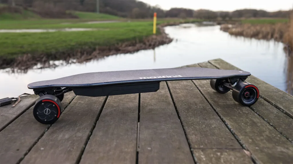 Maxfind Max4 Pro by the water