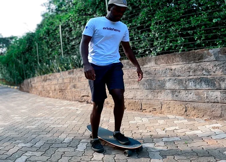 Foot braking on a longboard