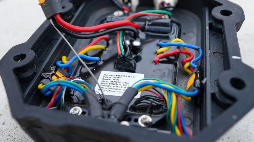 HW9005 esc in Lycaon GR 2021
