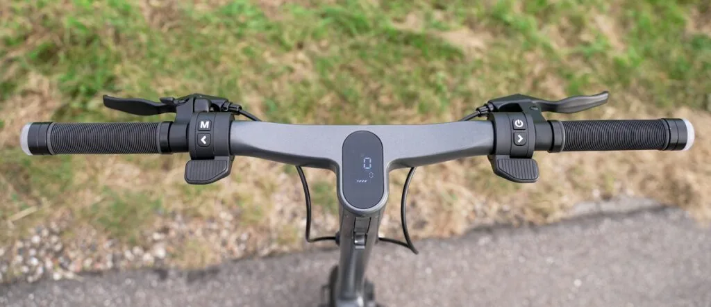 Closeup of the cockpit on the Apollo City Pro