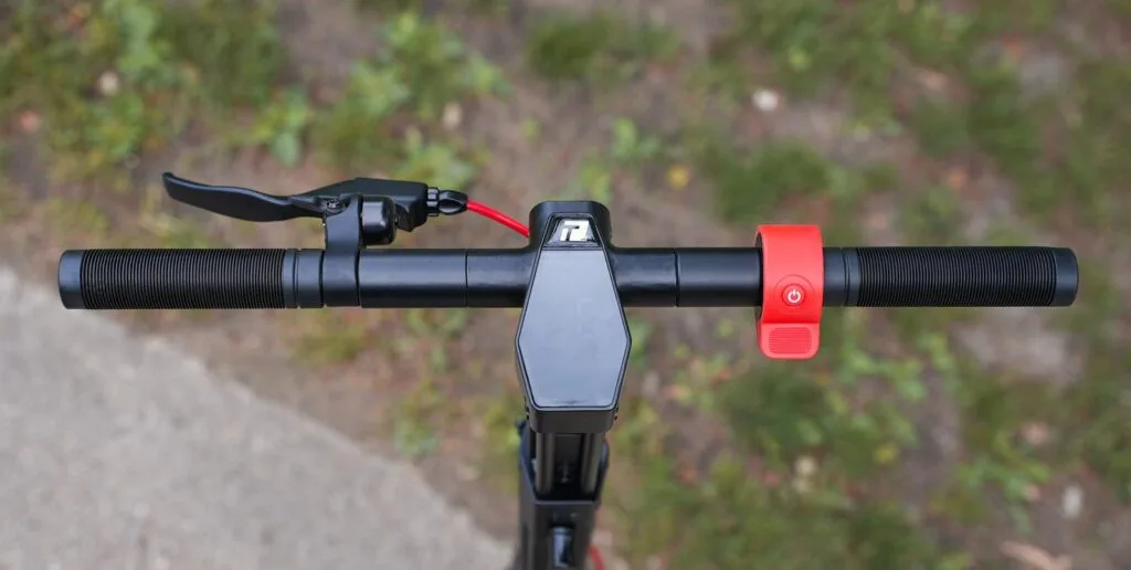 Handlebars on the Turboant V8