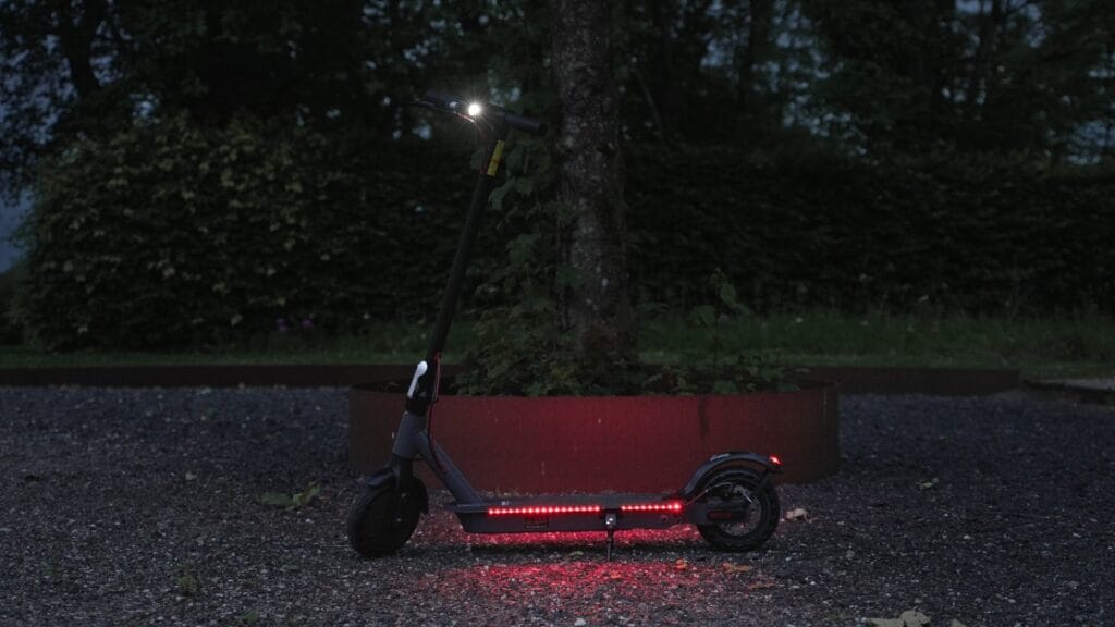 Hiboy S2 lights and visibility at night