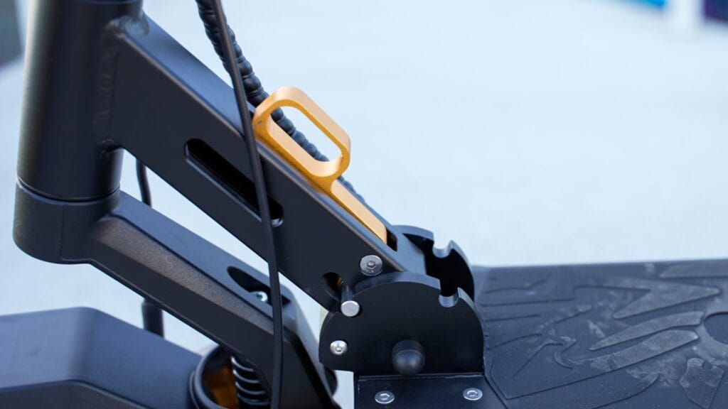 Splach Twin folding mechanism