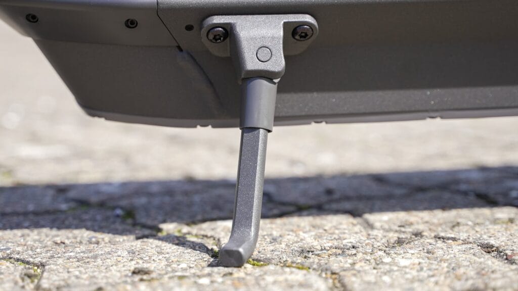 Kickstand on the Ninebot Max G30