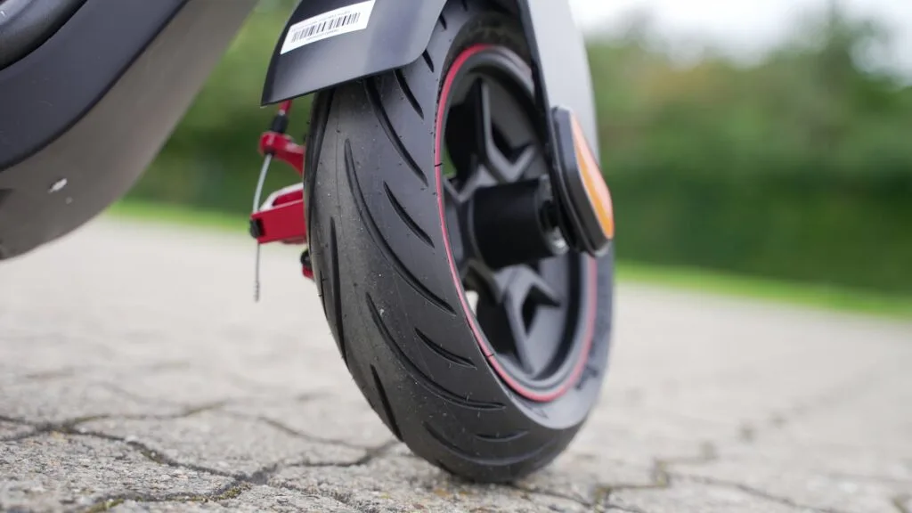 Closeup of front tire on NIU KQi3 Max