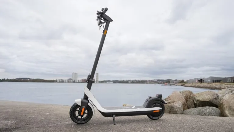 NIU KQi2 Pro Review: Most Reliable Commuter Scooter?