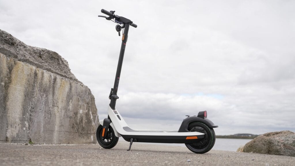 Photo of the NIU KQi2 Pro by ERideHero