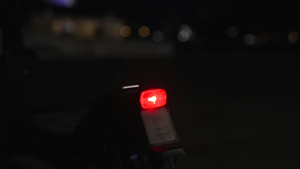 Taillight on NIU KQi3 Pro