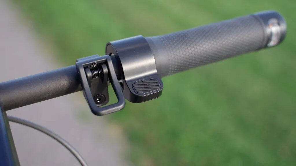 Closeup of throttle and folding clamp on the Segway Ninebot Max G2