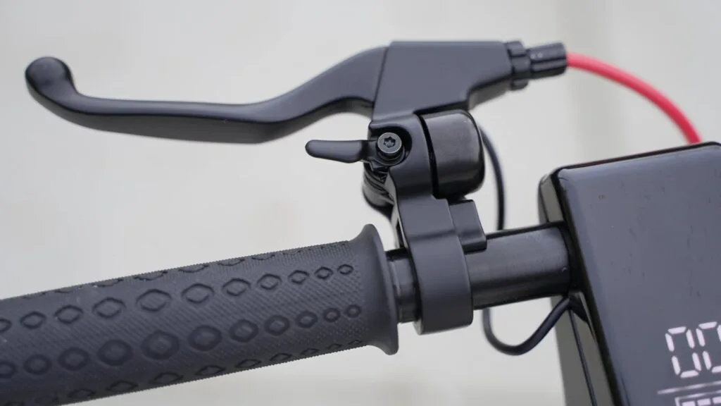 Closeup of brake lever and mechanical bell on turboant x7 max e scooter