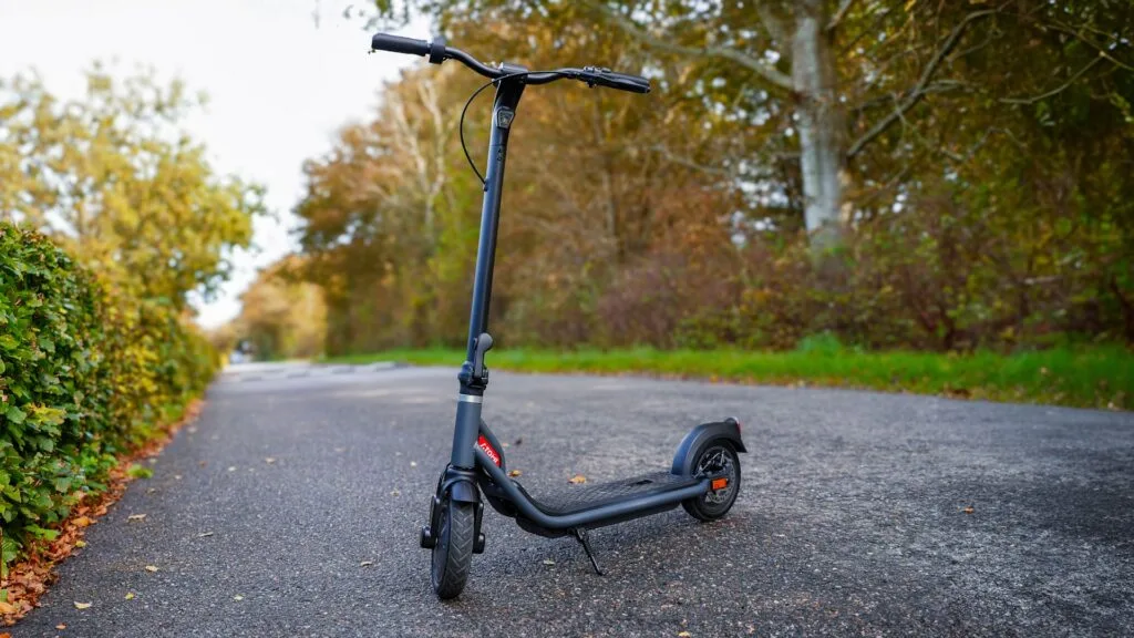Atomi E20 electric scooter review feature image