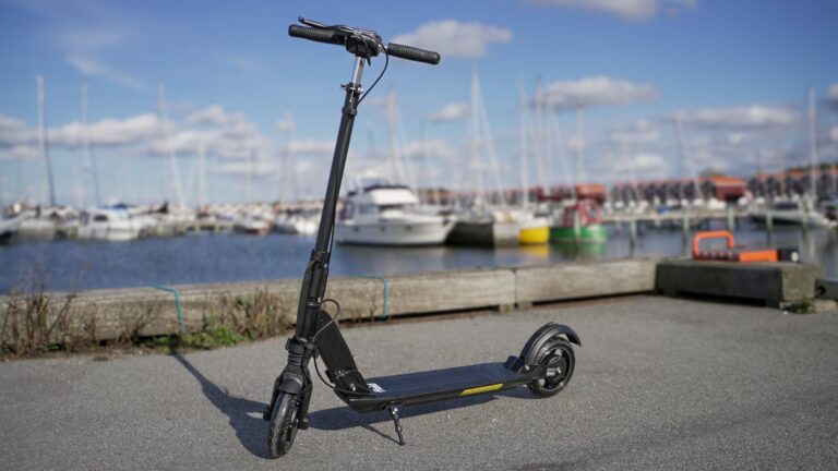 Fluid Mosquito Review: Smaller, Faster, Better?