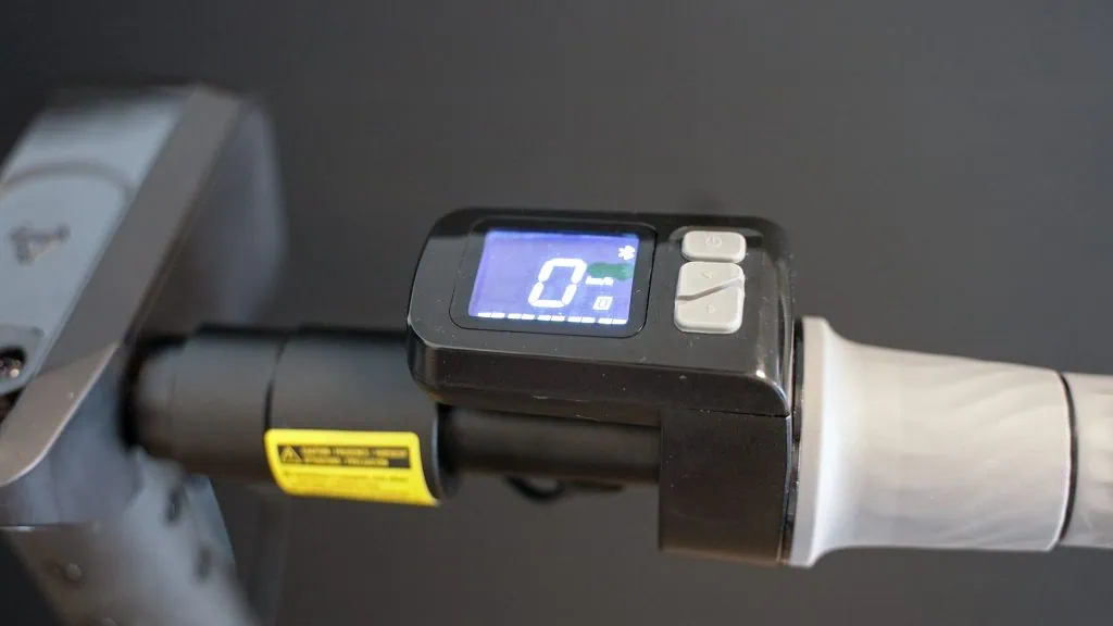 NIU KQi 100F display