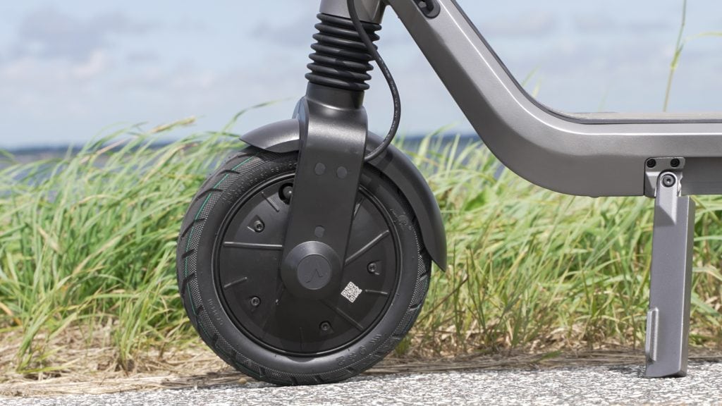 Apollo Go Tires and suspension