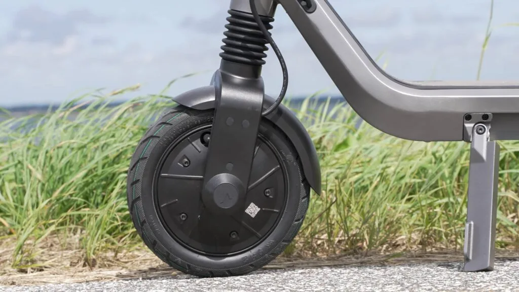 Apollo Go Tires and suspension