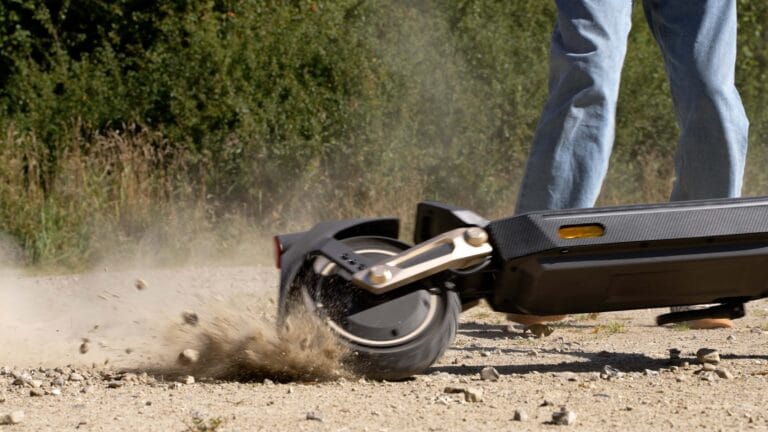 Electric Scooter Motors: Beginner-Friendly Technical Guide