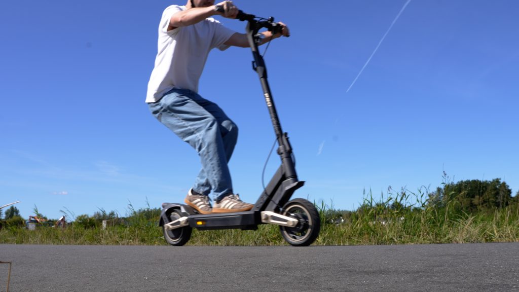 brake test on Navee ST3 Pro