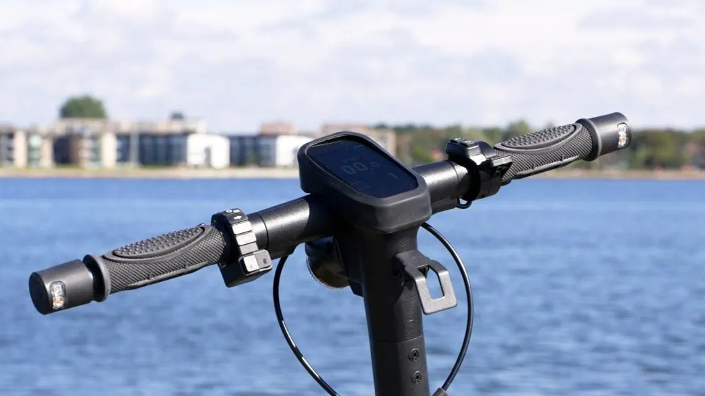 Handlebars on Vmax VX2 Hub