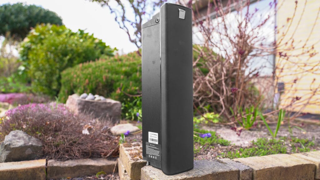 Battery pack for the Lacros Thunder