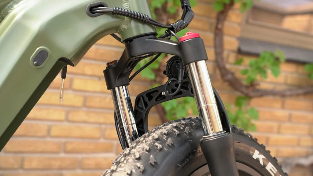 Closeup of the front fork suspension on the Lacros Thunder