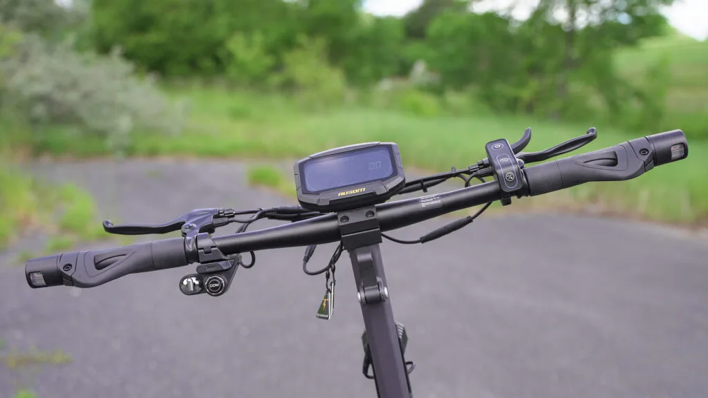 Ausom Gosoul 2 Pro handlebars view